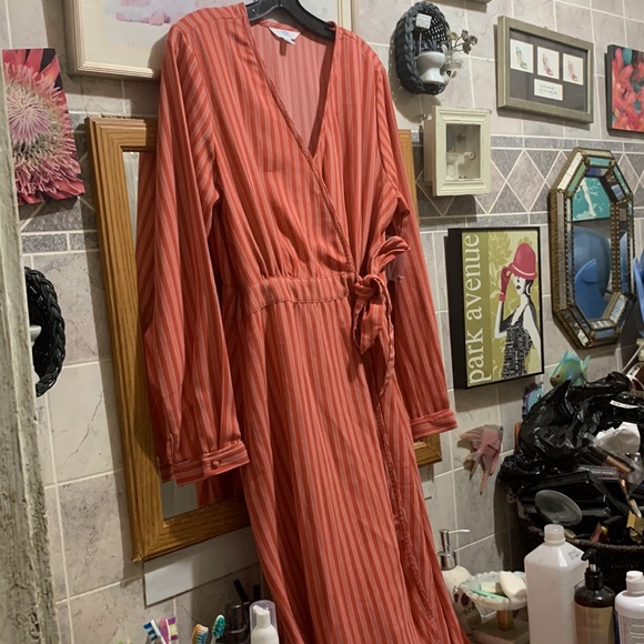 Time and tru dress - Picture 2 of 9